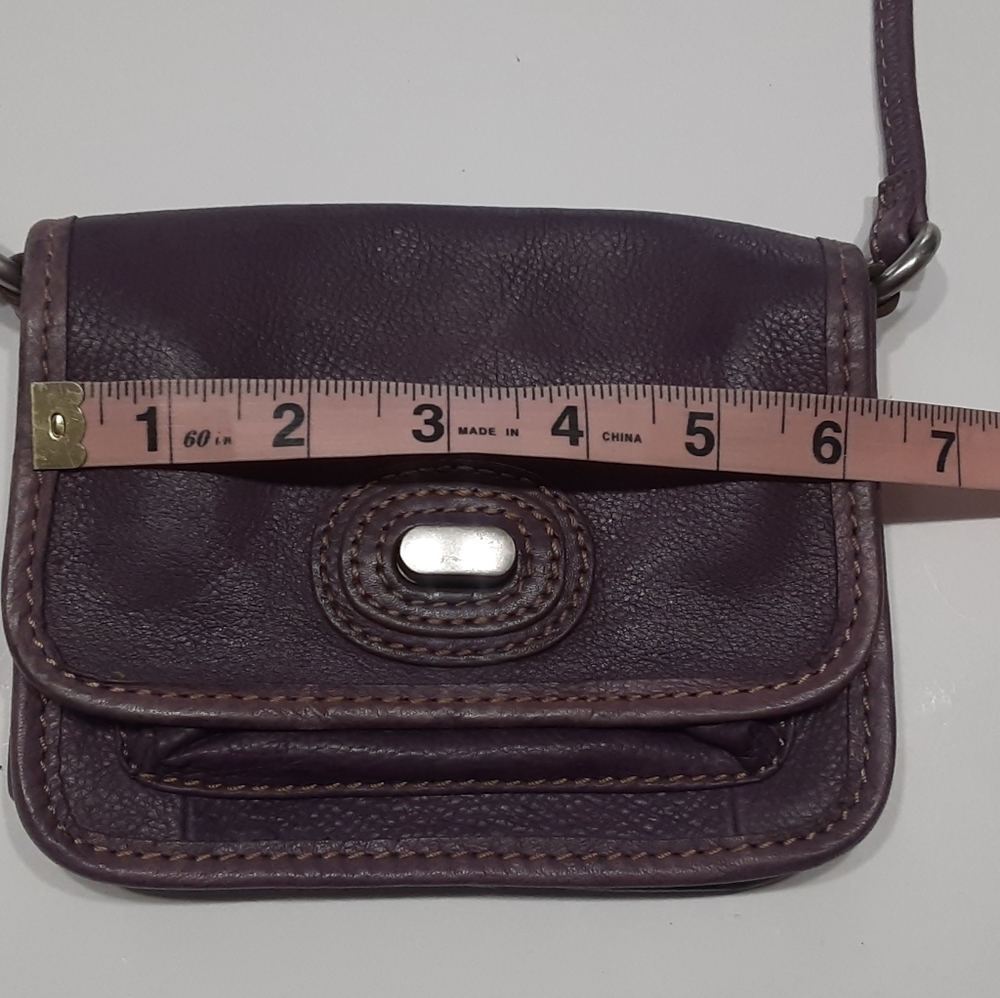 Small Purple Crossbody - Picture 4 of 8